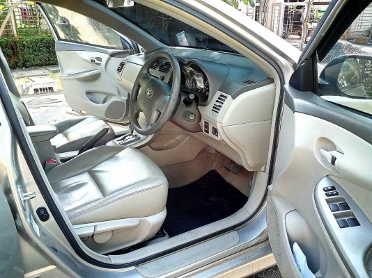 -----ขาย---- (รถบ้าน ฟรีดาวน์ พร้อมโอน) TOYOTA ALTIS ปี2010 เบนซิล 1.6G เกียร์AT แอร์แบคคู่ วิ่ง8&times;,&times;&times;&times;กม.