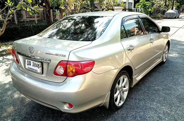 -----ขาย---- (รถบ้าน ฟรีดาวน์ พร้อมโอน) TOYOTA ALTIS ปี2010 เบนซิล 1.6G เกียร์AT แอร์แบคคู่ วิ่ง8&times;,&times;&times;&times;กม.