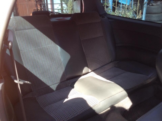 ขายครับ HONDA. CIVIC. 3 D. V-TEC. ออโต้ แกสหัวฉีด สีเจ็บตูด แม็กสวย แอรหนาว พร้อมใช้ จบๆ สีสวยช่วงล่างดี ภายในสวย เครื่องดี พร้อมใช้ วิ่งไกลสบาย เอาไปหล่ออย่างเดียว ราคานี้โคตรถูก ช้าอด 79000 085-359-4089 กอล์ฟครับ ดูรถสายไหมวงศกร