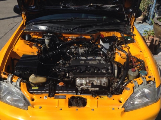 ขายครับ HONDA. CIVIC. 3 D. V-TEC. ออโต้ แกสหัวฉีด สีเจ็บตูด แม็กสวย แอรหนาว พร้อมใช้ จบๆ สีสวยช่วงล่างดี ภายในสวย เครื่องดี พร้อมใช้ วิ่งไกลสบาย เอาไปหล่ออย่างเดียว ราคานี้โคตรถูก ช้าอด 79000 085-359-4089 กอล์ฟครับ ดูรถสายไหมวงศกร