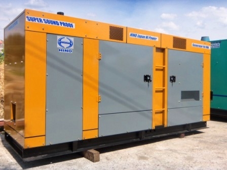เครื่องปั่นไฟ MITSUBISHI 200 Kva.รับประกัน 12 เดือน