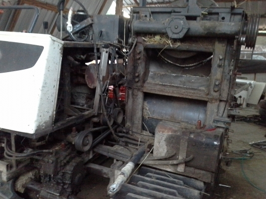 เสร็จแล้วครับ ท่านที่รอเข้าซ่อมติดต่อมาเลยครับ รถที่ทางศูนย์ไม่รับซ่อมเรารับได้ ราคาคุยกันได้  dc95 ครับ เก็บเกี่ยวเสร็จ เจ้าของไม่ขายขอซ่อมเต็ม ๆ เตรียมงานหน้าครับ  คอยติดตามผลงานเราก่อนค่อยตัดสินใจครับ