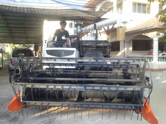 เสร็จแล้วครับ ท่านที่รอเข้าซ่อมติดต่อมาเลยครับ รถที่ทางศูนย์ไม่รับซ่อมเรารับได้ ราคาคุยกันได้  dc95 ครับ เก็บเกี่ยวเสร็จ เจ้าของไม่ขายขอซ่อมเต็ม ๆ เตรียมงานหน้าครับ  คอยติดตามผลงานเราก่อนค่อยตัดสินใจครับ