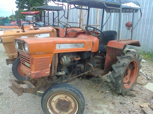 ขาย รถไถเก่านอก สภาพเดิมๆ ตามสถาพ ใช้งานได้ทุกคัน ขาย รถไถเก่านอก สภาพเดิมๆ ตามสถาพ ใช้งานได้ทุกคัน