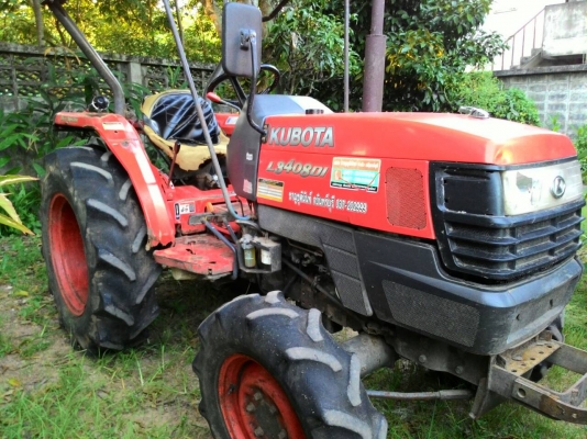 ขายรถไถ KUBOTA L3408 DI  2เพลา 35แรง ราคา 165,000  สนใจสอบถาม 0818618678