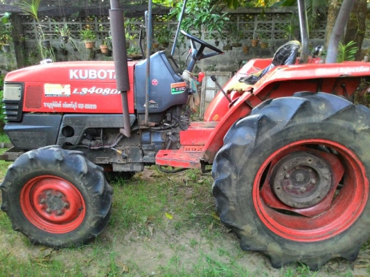 ขายรถไถ KUBOTA L3408 DI  2เพลา 35แรง ราคา 165,000  สนใจสอบถาม 0818618678