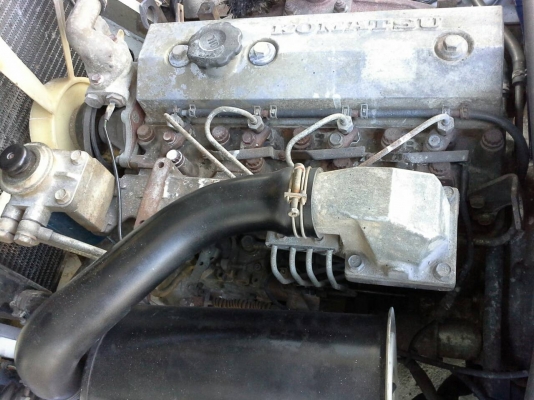 KOMATSU FD 25-11ขนาด2.5ตัน เสาสูง4.5เมตร ฮิ้งฟอร์ค เกียร์ธรรมดา ยางตัน6เส้น เครื่องยนต์ดีเซล4D95 ชั่วโมงการใช้งาน5XXX รถเก่าญี่ปุ่น รับประกันเครื่องเกียร์6เดือน ราคาต่อรองได้สนใจติดต่อ0816161541