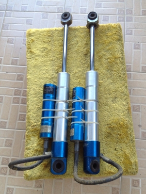 ขายโช๊คหลัง1คู่ถูกๆ