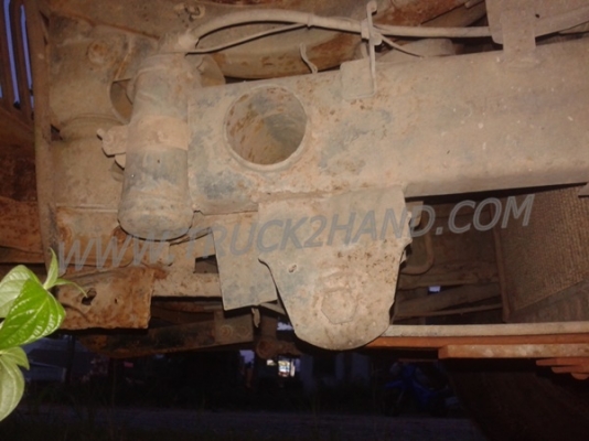 รถบรรทุก 6 ล้อดัมพ์