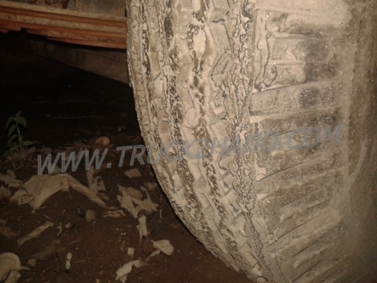 รถบรรทุก 6 ล้อดัมพ์