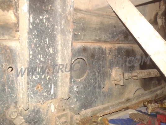 รถบรรทุก 6 ล้อดัมพ์