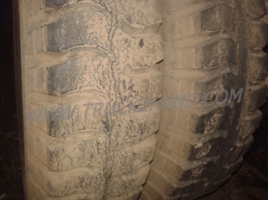 รถบรรทุก 6 ล้อดัมพ์