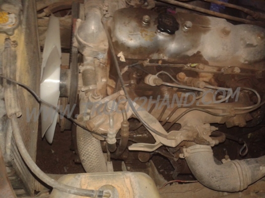 รถบรรทุก 6 ล้อดัมพ์