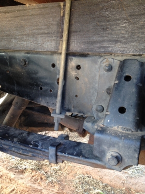 ขายสี่ล้อ อีซูซุ NKR-100แรง ปี49ป้ายเล็กไม่ติดเวลา สภาพดีเครืองแน่น แคซซีสวยกิ๊ก เอกสารทะเบียนพร้อมโอน