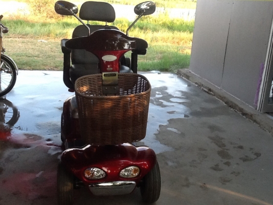 รถมอเตอร์ไซด์ไฟฟ้าสภาพดีแบ็ตฯแรงดีพร้อมใช้เหมาะกับคนชรา พิการ รถมอเตอร์ไซด์ไฟฟ้าสภาพดีแบ็ตฯแรงดีพร้อมใช้เหมาะกับคนชรา พิการ