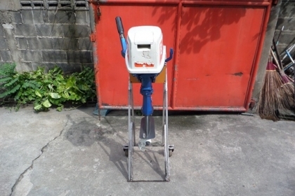 ขาย เรือปิเนียม LANDUA 12 ฟุต พร้อมเครื่อง SUZUKI 8 แรงหางสั้น พร้อมใช้ 43000 แยกขายได้ ตัวเรือ 27,000 เครื่อง 16,000