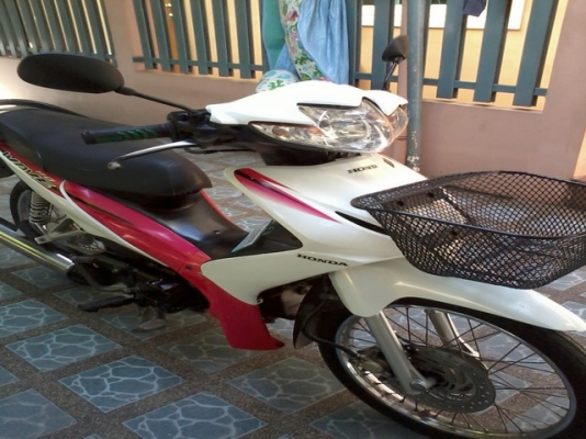 ขายWave110i หัวฉีด ปี53 รถบ้านเดิมๆสภาพดี ขายWave110i หัวฉีด ปี53 รถบ้านเดิมๆสภาพดี