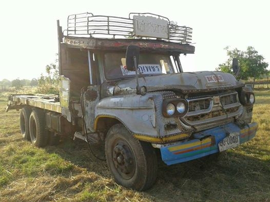 ขายเทรลเลอร์หัวยาว เครื่อง175แรง 6BG1 เฟืองท้ายใหญ่FUSO ลูกหมากร้อย สภาพพร้อมใช้งาน เอกสารพร้อมโอน สนใจโทร 090-8588220คุณนะ ID:narong498 หรือ www.truck.in.th/498 หรือfb:ณรงค์ ซื้อขายรถมือสอง(เว็บไซต์ส่วนตัว)