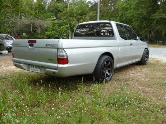 STRADA วาง 1UZ แก๊สหัวฉีด