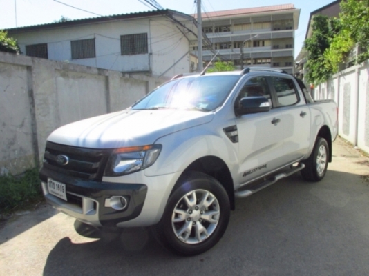 FORD WT 3.2 CC. เกียร์ออโต้ ขับ 4 ยกสูง TOP สุด