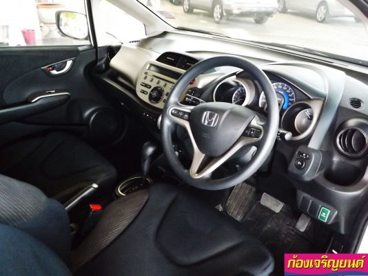 HONDA JAZZ HYBRID1.3 CVT ปี 2012 HONDA JAZZ HYBRID1.3 CVT ปี 2012