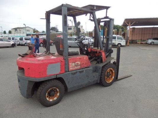 ขายฟอร์คลิฟต์ NISSAN  3 TON ( SPECS JAPAN ) เกียร์ AT  เสายกสูง 3 เมตร ใช้งานประหยัด 2 ระบบ , สภาพเดิมแท้จากญี่ปุ่น   สีเดิมและตัวถังสภาพเดิมจากญี่ปุ่น