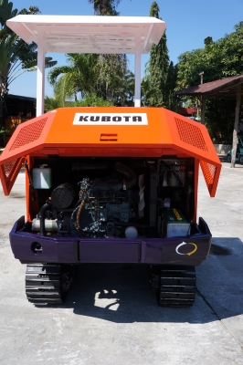 ขายรถขุดขนาดเล็กมีลายใส่หัวเจาะ  KUBOTA KH 60 (เทียบเท่า PC25) ผ่านการใช้งานมาน้อยมาก