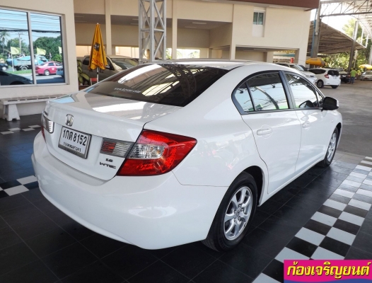 HONDA CIVIC FB 1.8S ปี 2013 HONDA CIVIC FB 1.8S ปี 2013