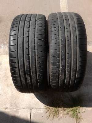 225/35R20 acceiera PHI ปี2012 ไม่มีปะ  มี 2 เส้น TEL.081-427-3941