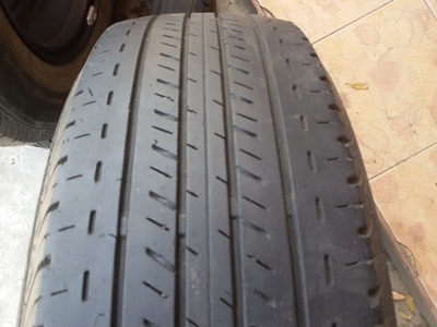 ขายล้อกะทะขอบ15 6 รู พร้อมยาง 4 ล้อ ขายล้อกะทะขอบ15 6 รู พร้อมยาง 4 ล้อ