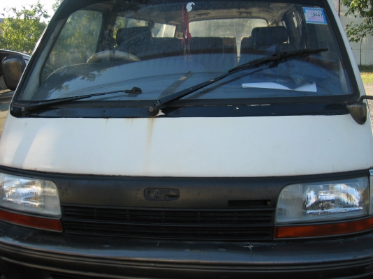 ขายรถตู้ปี93เครื่อง2.5ดีเวล