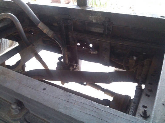 หกล้อดั้ม อีซูซุ NPRNPR-59LU5M-115แรง เกียร์สั้น power ล่างใหญ่ ท้าย Fยาง 8.25ดีทุกเส้น รถสภาพดีเดิมๆพร้อมจะไปลุย เมืองอุบล ครับท่าน