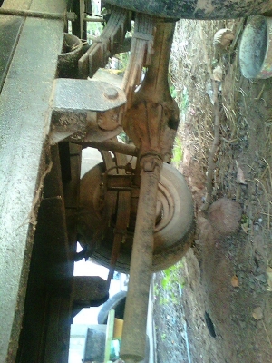 ขายรถอีแต๋นขนาดเท่ารถบรรทุก 4 ล้อใหญ่ เครื่อง 14 แรง มีเกียร์สโลว์