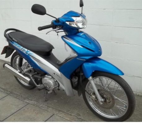 ขาย Honda Wave 110iสตาร์ทมือ ขาย 21,500.-จดปี 2553 สีน้ำเงิน ดำ