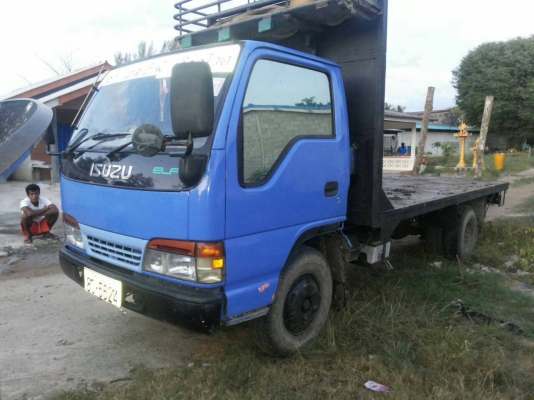 รถบรรทุก 6 ล้อ พื้นเรียบ ยี่ห้อ ISUZU  110  แรงม้า