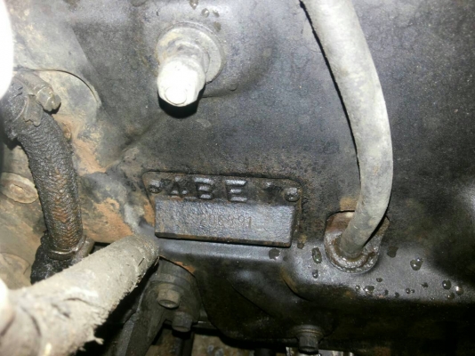 รถบรรทุก 6 ล้อ พื้นเรียบ ยี่ห้อ ISUZU  110  แรงม้า