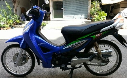 สตาร์ทมือ wave 125s กท4980 น้ำเงินดำ  เดิมๆ เครื่องดีมาก 20000