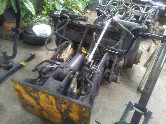 Excavator Rail Attachment for CAT 307 (ชุดอุปกรณ์ติดตั้งวิ่งบนรางรถไฟ)