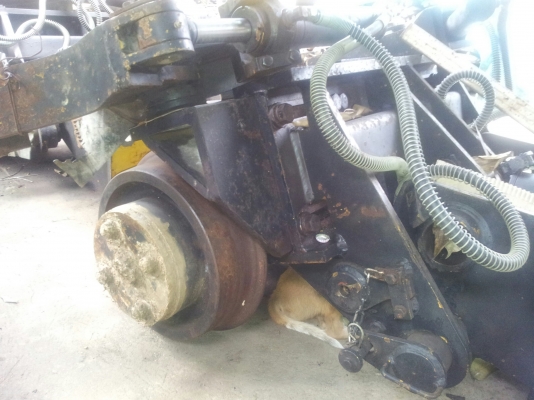 Excavator Rail Attachment for CAT 307 (ชุดอุปกรณ์ติดตั้งวิ่งบนรางรถไฟ)