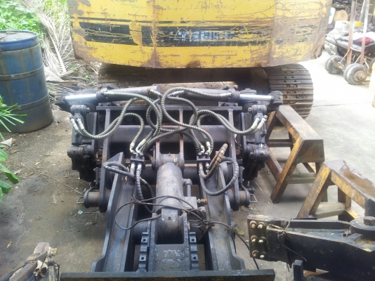 Excavator Rail Attachment for CAT 307 (ชุดอุปกรณ์ติดตั้งวิ่งบนรางรถไฟ)