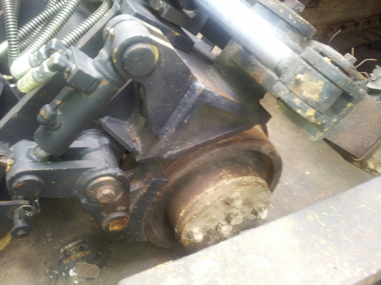 Excavator Rail Attachment for CAT 307 (ชุดอุปกรณ์ติดตั้งวิ่งบนรางรถไฟ)