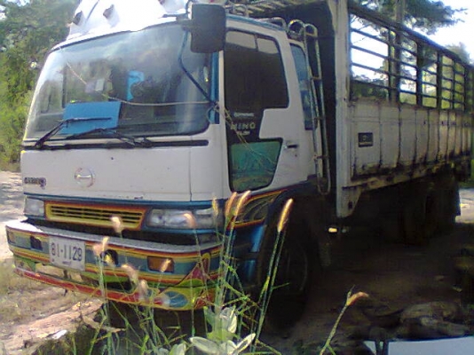 ขายHINO FL3H 195  10ล้อเพลาเดียวยาว 6.20 เมตร ขาย 790,000บาท ติดต่อ 089-2095791 บอย