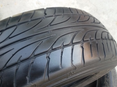 ขายยาง195/65/15 ปี 12 DUNLOP LM703 2 เส้น ขายยาง195/65/15 ปี 12 DUNLOP LM703 2 เส้น