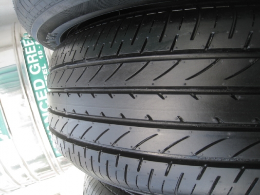 ขายยางป้ายแดงถอดศูนย์ yokohama blue earth e75 215/60r16 ปี13สนใจติดต่อเล็กคลองสามครับ 081-3747940 ขายยางป้ายแดงถอดศูนย์ yokohama blue earth e75 215/60r16 ปี13สนใจติดต่อเล็กคลองสามครับ 081-3747940