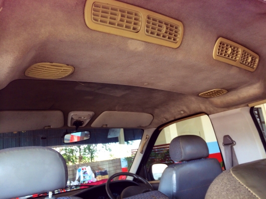 รถตู้ KIA พร้อมใช้