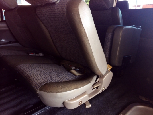 รถตู้ KIA พร้อมใช้