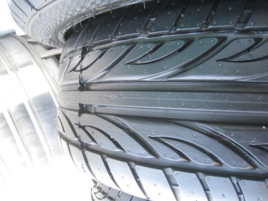 ขายยาง Accelera alpha 195/50r15 ยางผลิตสัปดาห์ที่ 36 ปี14สนใจติดต่อเล็กคลองสามครับ 081-3747940