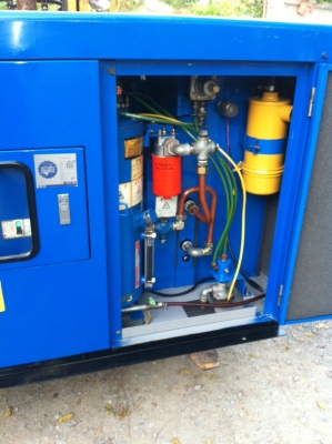 ปั๊มลมแบบสกรูAIRMAN 15Hp เก่าญี่ปุ่น  0833554933