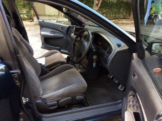 ขายรถมาสด้า 323 ซีดาน ปี 96 เครื่องเดิม 1.6 หัวฉีด เกียร์ธรรมดา ติดแก๊ส LPG  ภายในเดิมๆสวยมาก เบาะกำมะหยี่เดิมๆสะอาด เครื่องเสียง CD/จอทีวี LCD 7&quot; ซับเบส 10&quot; ใช้ได้หมด  กระจกไฟฟ้าทั้งคัน เพาเวอร์ แอร์เย็นฉ่ำ ตัวถังบางๆเดิมๆทั้งคัน สีสวยเงา รถสวย