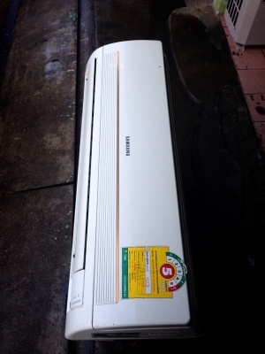 **** ขายแอร์ Samsung 12500 BTU สภาพสวย ****